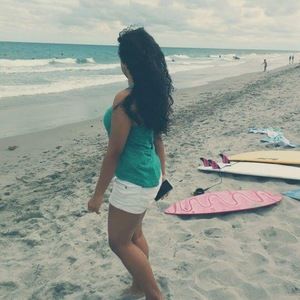 Meet your Posher, Alexandra